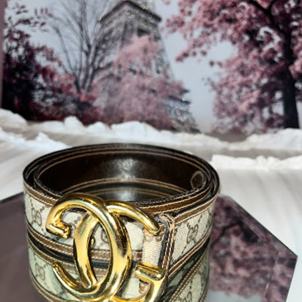 Gucci Brown Monogram Belt w/ Gold Hardware - Picture 3 of 8